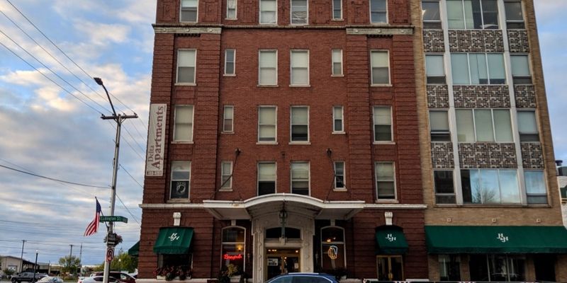 Escanaba Apartment: 624 Ludington St