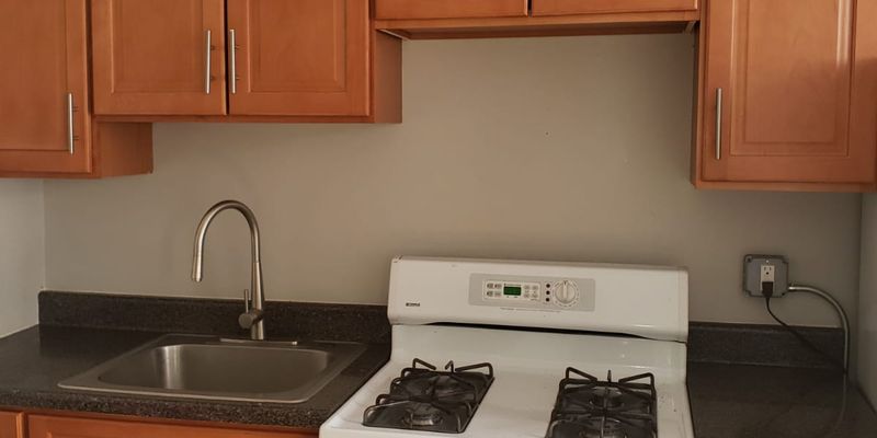 Trenton Apartment: 232 E Hanover St