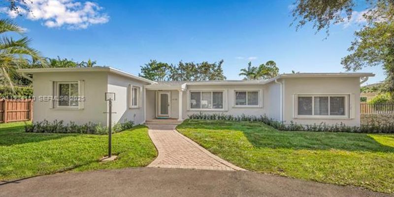 South Miami House: 6110 SW 79th St