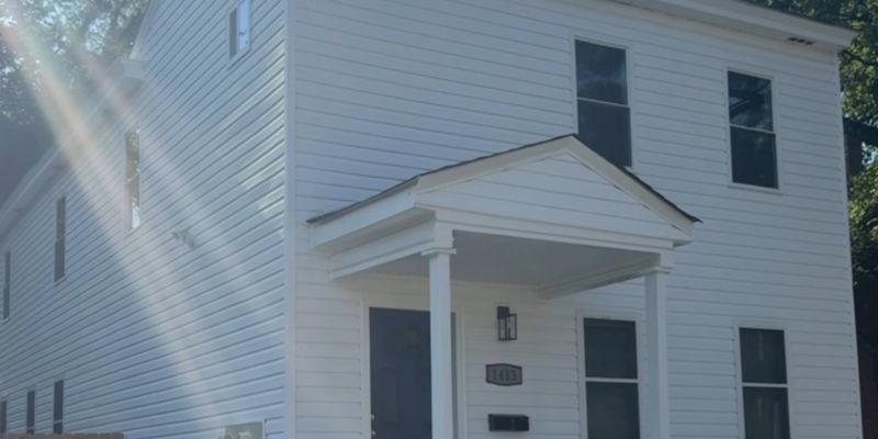 Portsmouth House: 1413 Elm Ave Unit 2