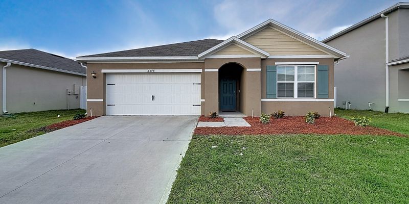 Lakeland House: 3344 Mystic Pond Lp
