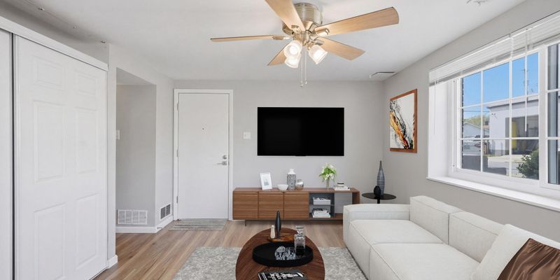 St. Louis Apartment: 6244 Gravois Ave