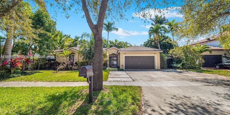 Cutler Bay House: 9712 SW 213th Ter