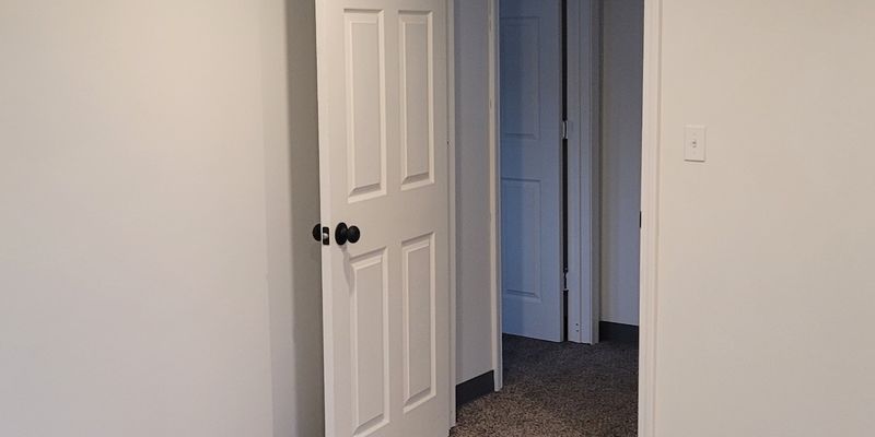Claysburg Apartment: 573 Bedford St