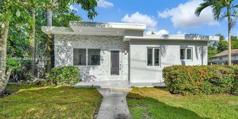 South Miami House: 7902 SW 67th Ave