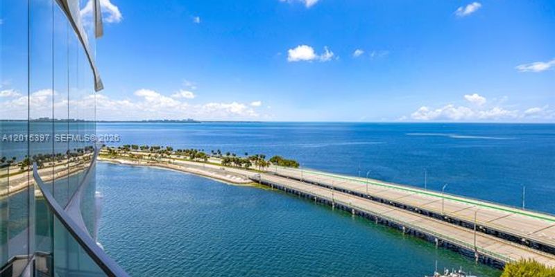 Miami Condo: 175 SE 25th Rd