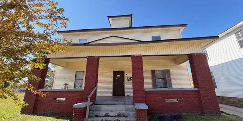 Jackson Apartment: 541 S Royal St