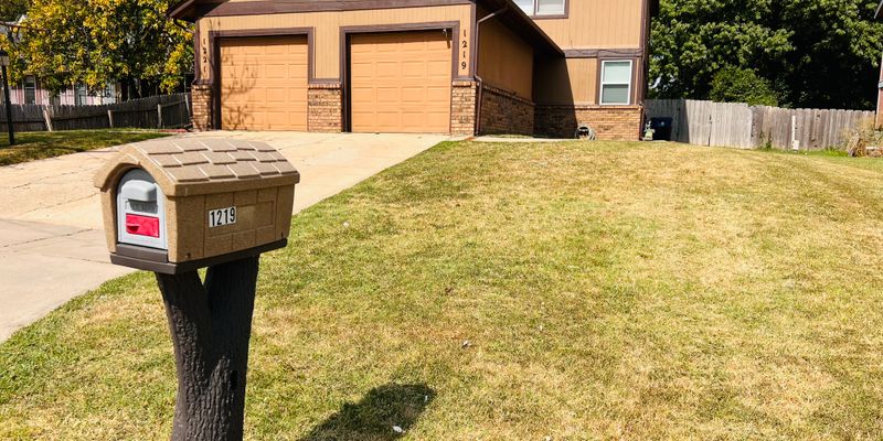 Wichita House: 1219 S Longfellow St