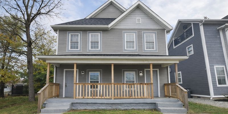 Indianapolis House: 17 S Tuxedo St