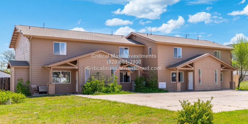 Williams Apartment: 610 North Newton Street