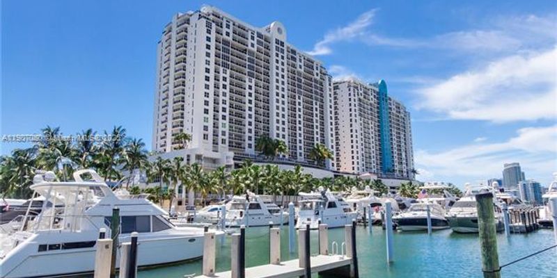 Miami Beach Condo: 1800 Sunset Harbour Dr