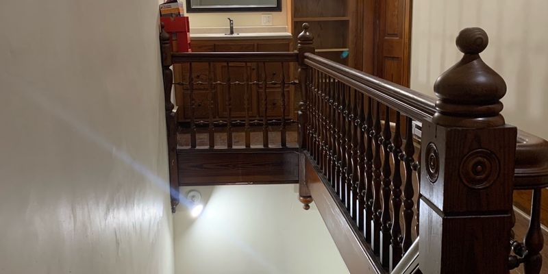 Dubuque Apartment: 422 Loras Boulevard