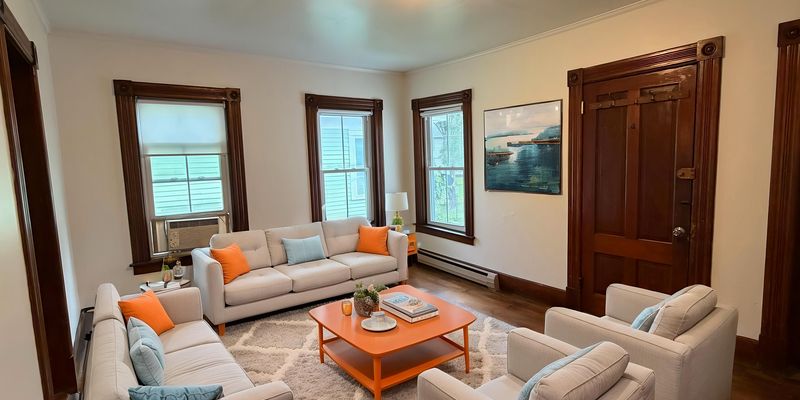 Bratteboro Apartment: 110 Estey Street