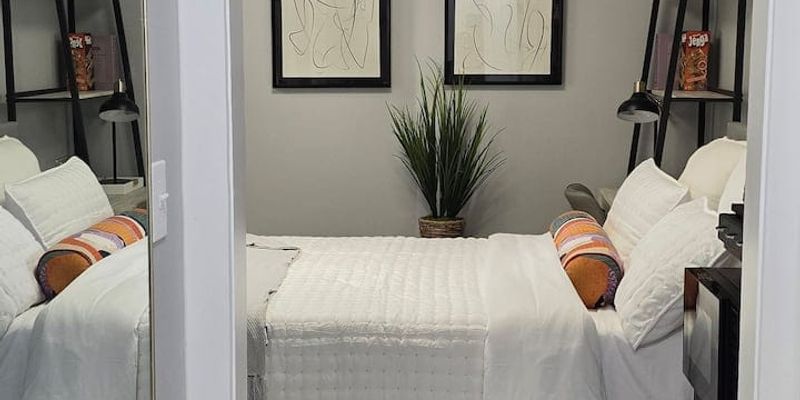 Greensboro Apartment: 1315 Gorrell St