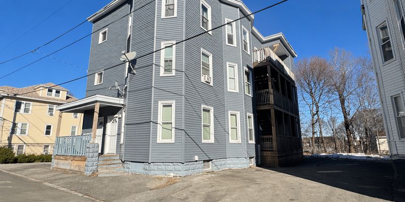 Haverhill Apartment: 15-17 Central St