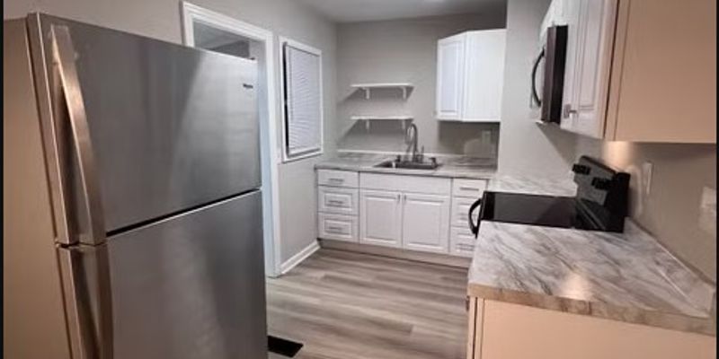 Chesapeake House: 1111 Anne Ave