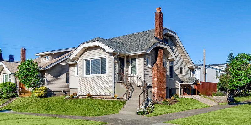 Tacoma House: 1122 North 7th Street