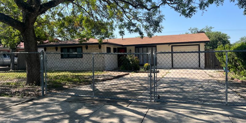 San Antonio House: 506 Demya Dr