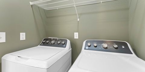 Unit C_Laundry Room.jpg