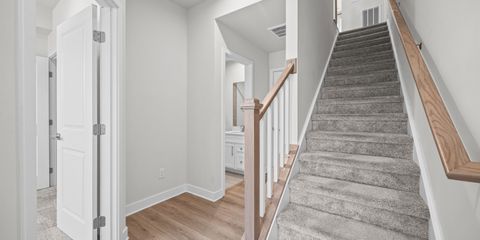 04-2833 Statesville Ave-4.jpg