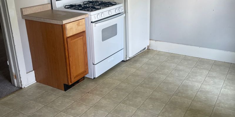 Battle Creek Apartment: 33 Harvard St