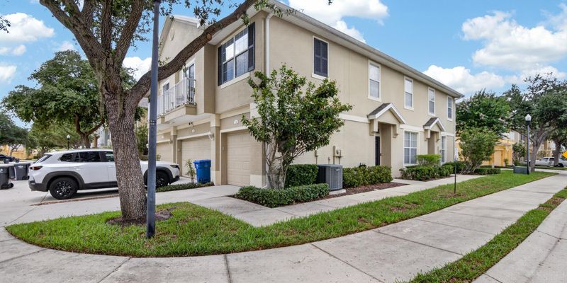 Riverview House: 6746 Breezy Palm Dr