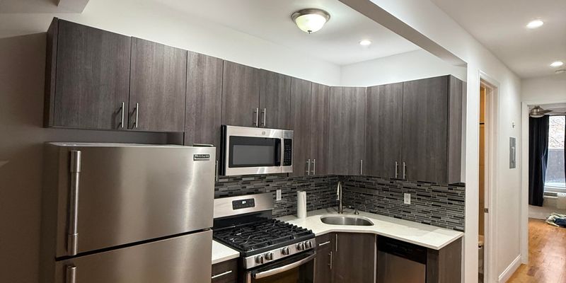 Brooklyn Apartment: 308 Troutman Street