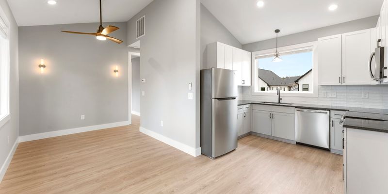Greenville Apartment: 323 Wilkins St