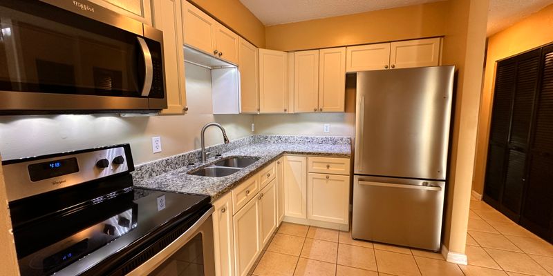 Cape Coral Apartment: 1805 SE 15th Pl