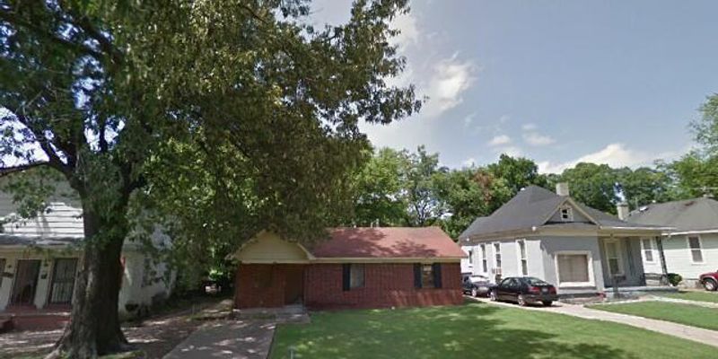 Memphis House: 726 Richmond Avenue