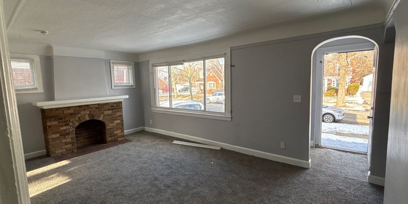 Detroit Apartment: 4232 Waverly St