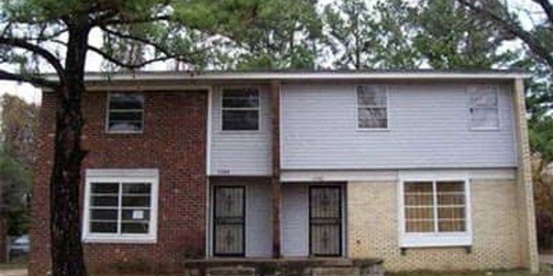 Memphis House: 5546 Apple Blossom Dr