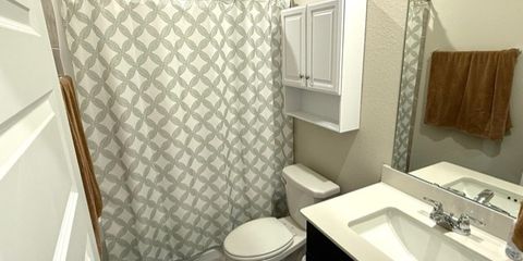 Cascade Hill Home Bathroom 2.jpg