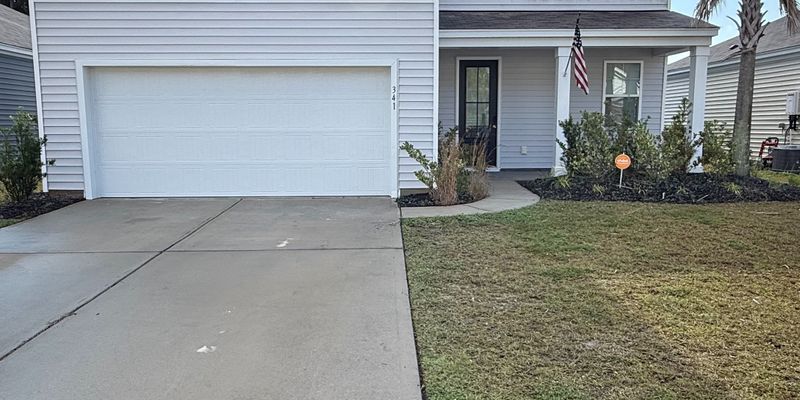 Summerville House: 341 Bering Ln