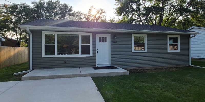 Westville House: 848 Fairview St