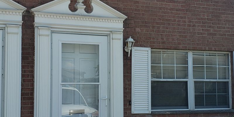 Saint Marys Apartment: 316 Washington Street