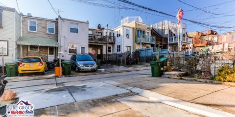 814 S. Clinton St-34.jpg