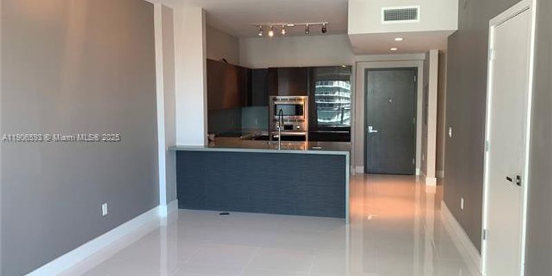 Miami Condo: 1080 Brickell Ave