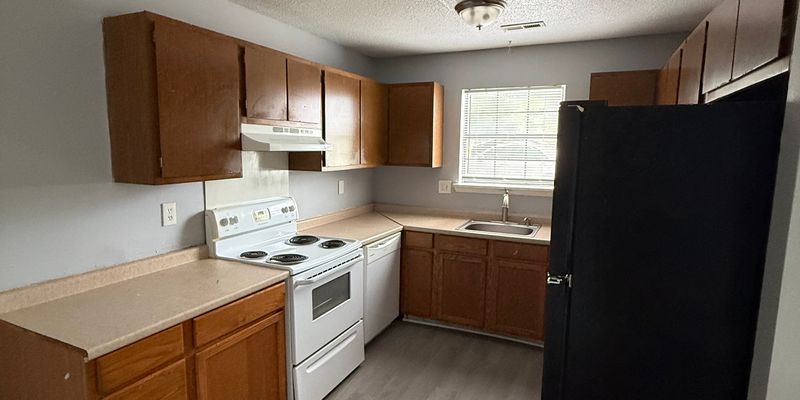 Madison Apartment: 149 Angela Dr