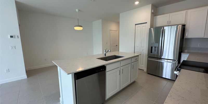 Port St. Lucie Townhome: 402 SE Crossoak Ln