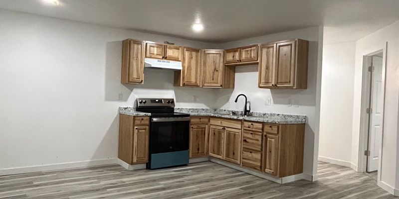 Anchorage Apartment: 7726 Duben Ave