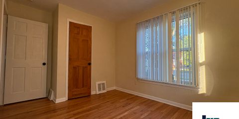 08. Room1.jpg