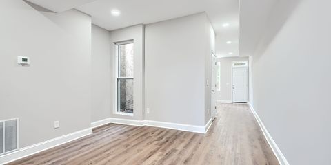 2004 Homewood Ave (5).jpg 2004 Homewood Ave (5).jpg