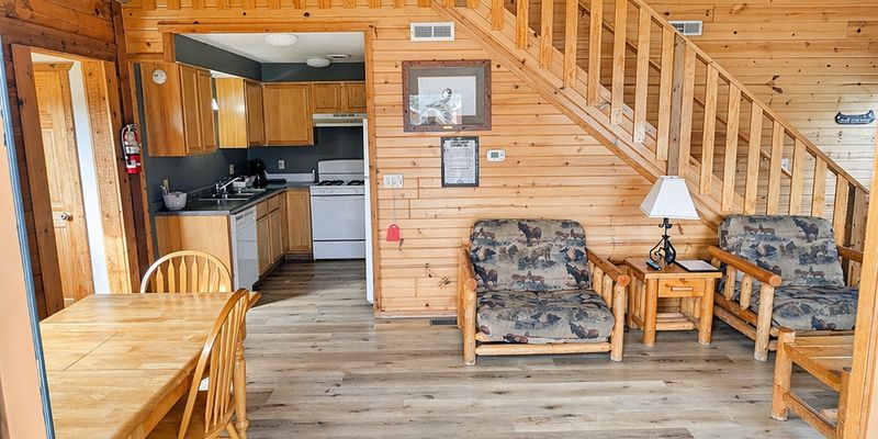 Warrens House: 721 Skatepark Court