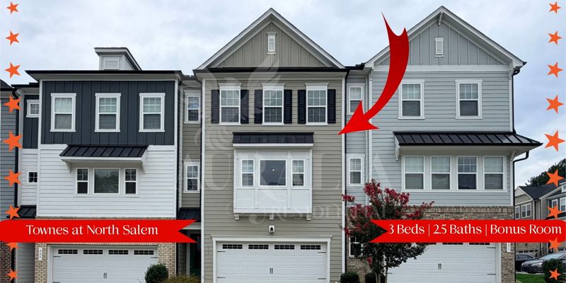 Apex House: 829 Amley Pl
