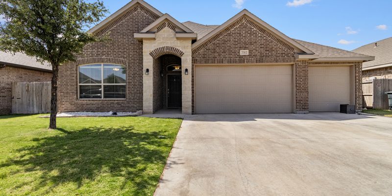 Odessa House: 7312 La Escolara Ranch Rd