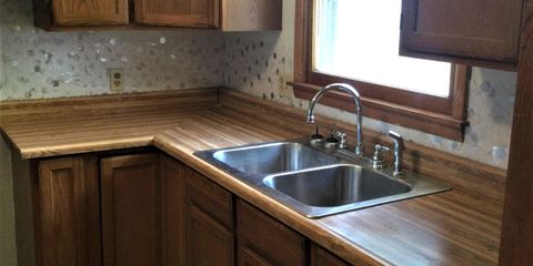 kitchen 1.jpg