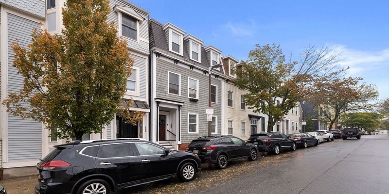 South Boston House: 296 West Third St,