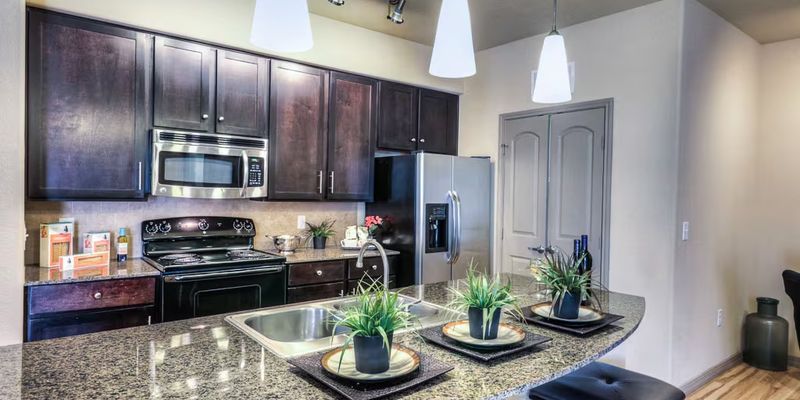 Kingwood Apartment: 19000 Crescent Springs Dr