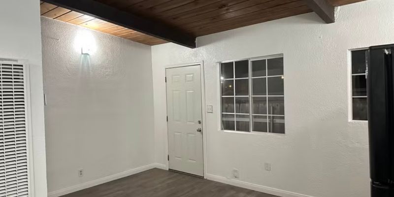 San Diego House: 626 66th St
